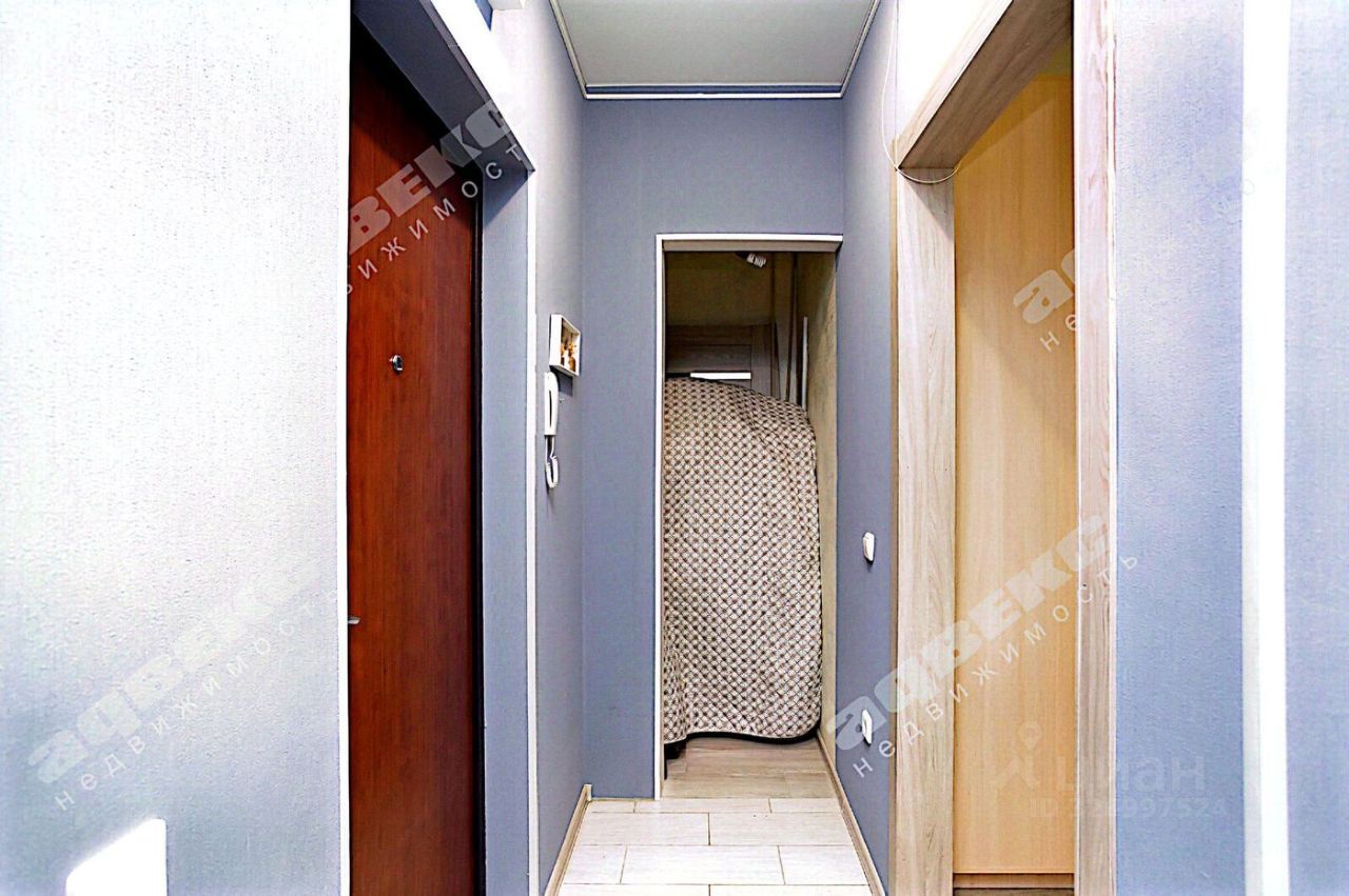 Продажа 1-комн квартиры на вторичном рынке Кудрово г., улица Областная, 3