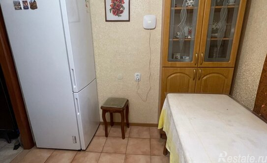 Продажа 2-комн квартиры на вторичном рынке улица Типанова,  д. 29