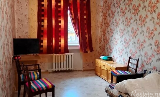 Продажа 2-комн квартиры на вторичном рынке Волошово, ул Школьная,  д. 11