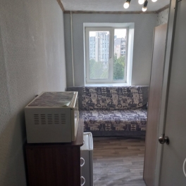 Продажа комнаты Нахимова ул. ,  д. 1