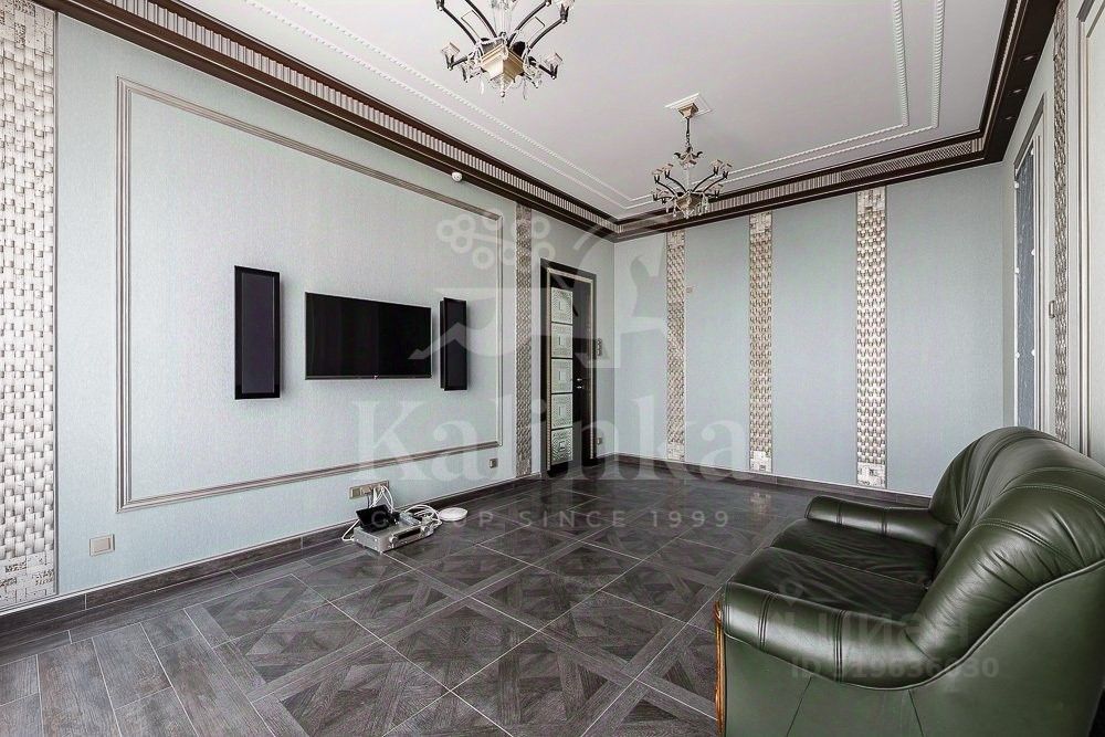 Продажа 3-комн квартиры на вторичном рынке Мосфильмовская улица, 8