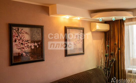 Продажа 2-комн квартиры на вторичном рынке Молоди с, Молодежная ул,  д. 4