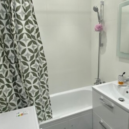 Продажа 2-комн квартиры на вторичном рынке Знаменская улица,  д. 8