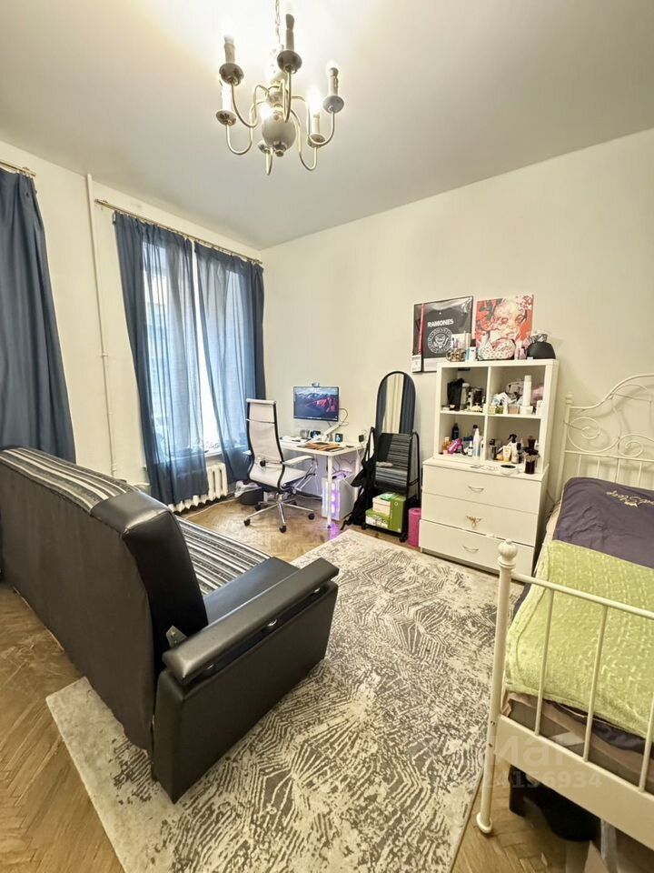 Продажа комнаты переулок Пирогова, 14