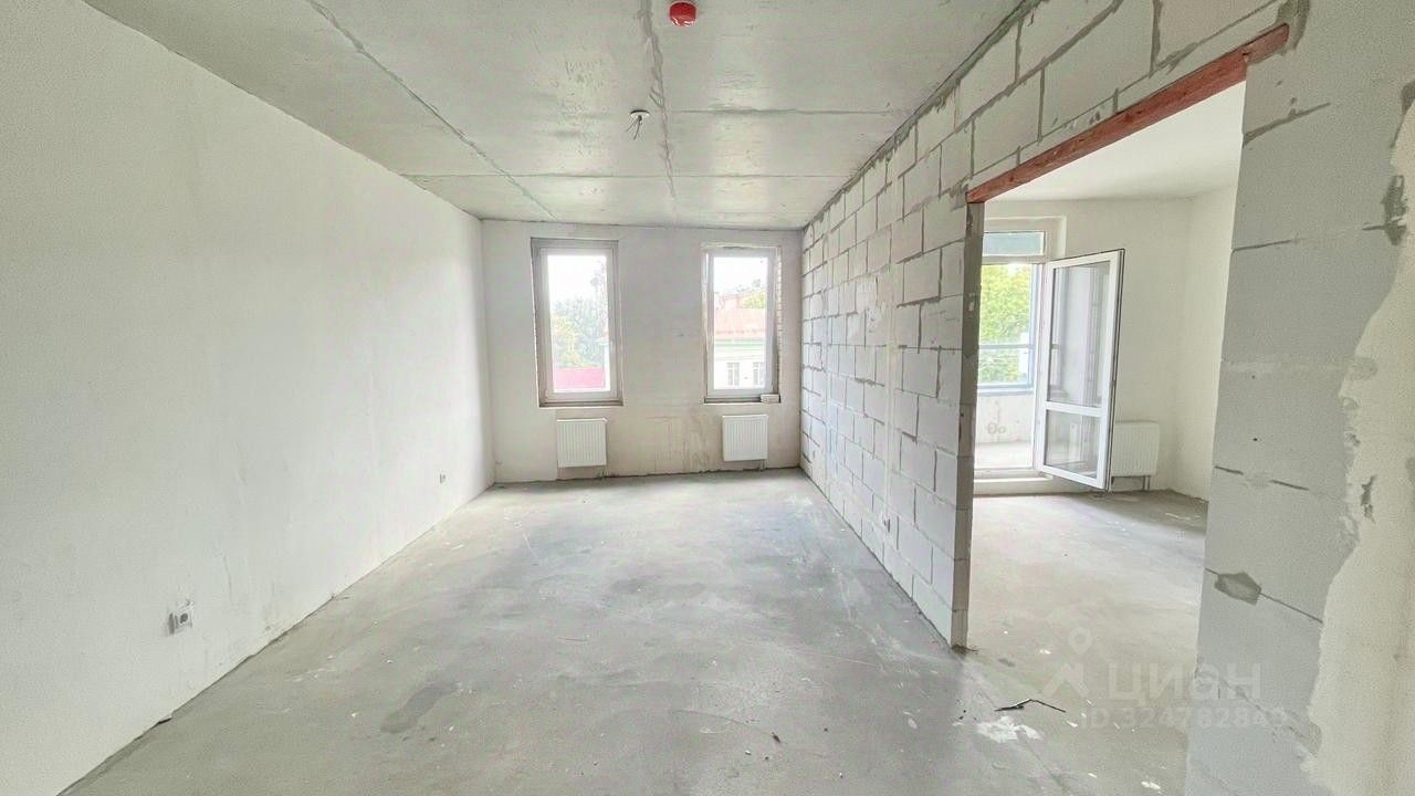 Продажа 2-комн квартиры на вторичном рынке Уральская улица, 2