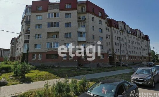 Продажа 3-комн квартиры на вторичном рынке Пушкин г, Малиновская ул,  д. 7