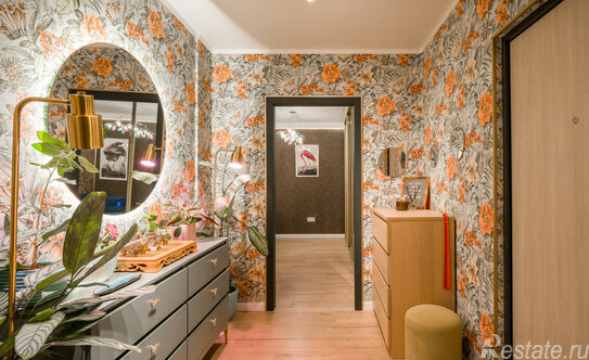 Продажа 1-комн квартиры на вторичном рынке б-р Александра Грина,  д. 1