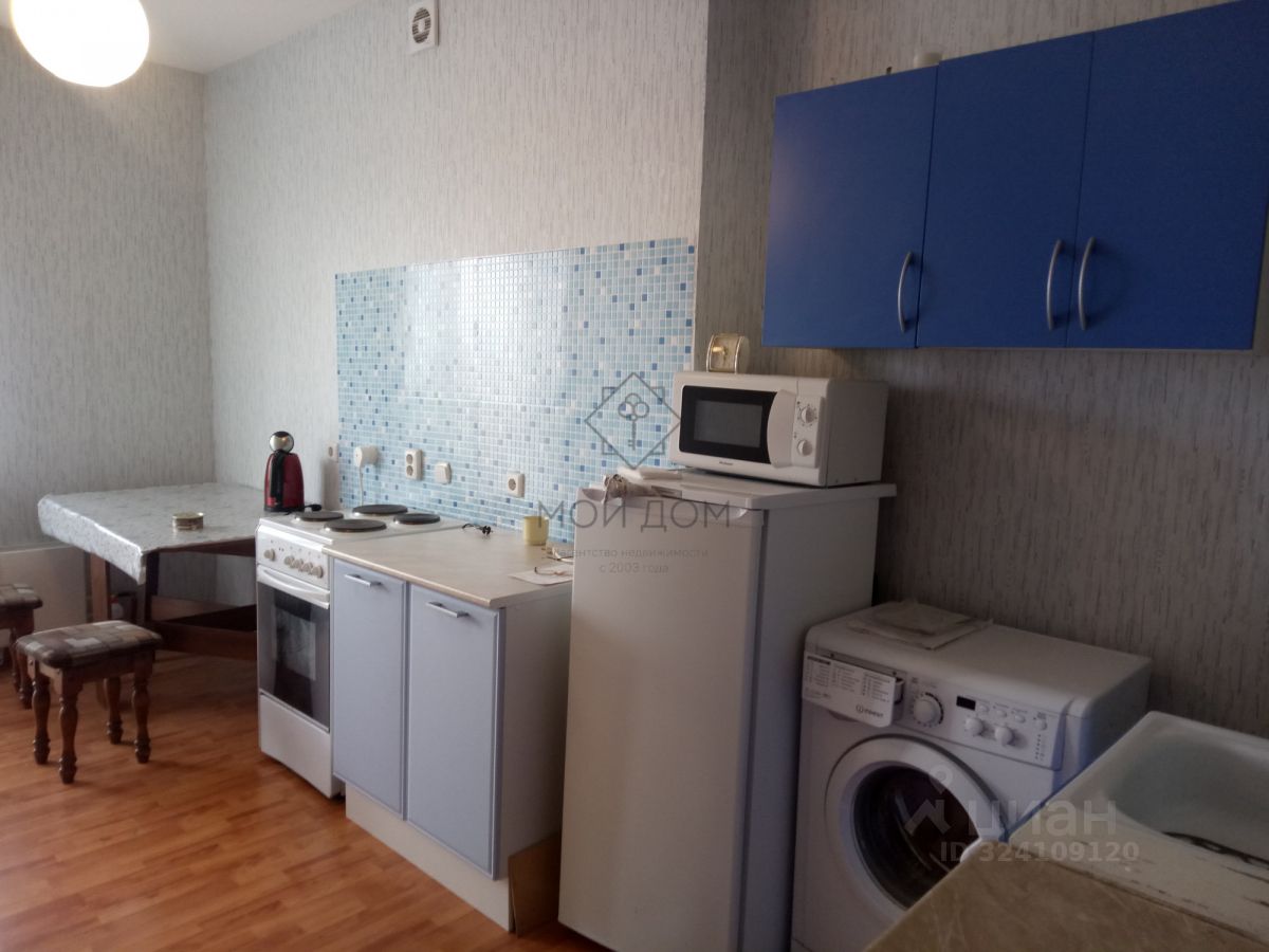 Продажа 1-комн квартиры на вторичном рынке Томилино пгт, улица Гоголя, 54к2