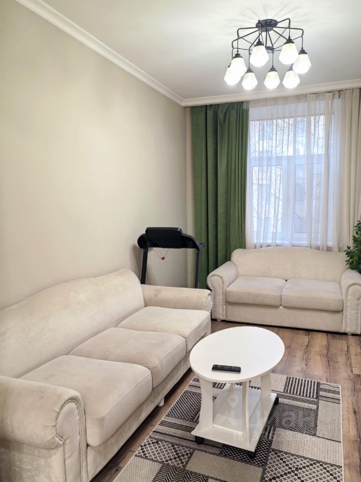 Продажа 3-комн квартиры на вторичном рынке Часовая улица, 23/8к1