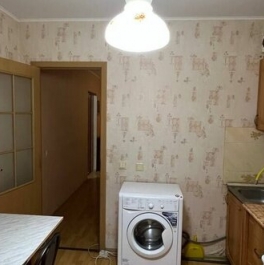 Продажа 1-комн квартиры на вторичном рынке Колпино г, Ленина пр-кт,  д. 8 к1