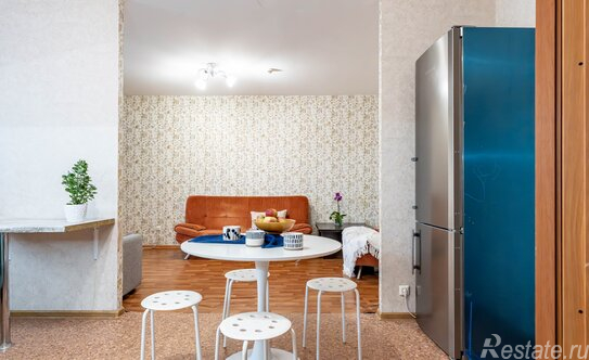 Продажа 3-комн квартиры на вторичном рынке Кондратьевский пр-кт,  д. 70,  к. 1