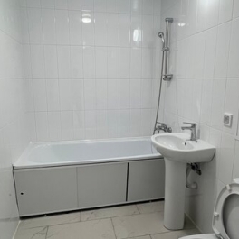 Продажа 2-комн квартиры на вторичном рынке ул Лавочкина,  д. 6,  к. 1