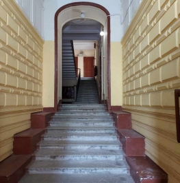 Продажа 7-комн квартиры на вторичном рынке Тучков пер.,  д. 11/5