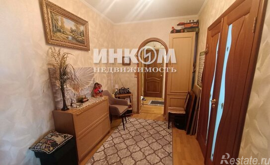 Продажа 3-комн квартиры на вторичном рынке Ангелов пер,  д. 5
