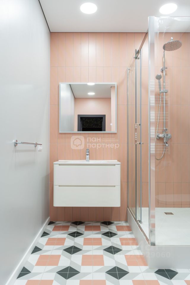 Продажа 2-комн квартиры на вторичном рынке 12-я Красноармейская улица, 26