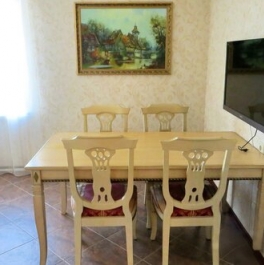 Продажа 3-комн квартиры на вторичном рынке Пушкин г, Кедринская ул,  д. 6