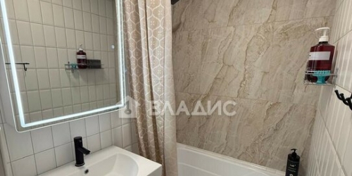 3-комн квартира ул Окская,  д. 44,  к. 1