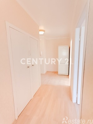 Продажа 2-комн квартиры на вторичном рынке Ракетный б-р,  д. 15