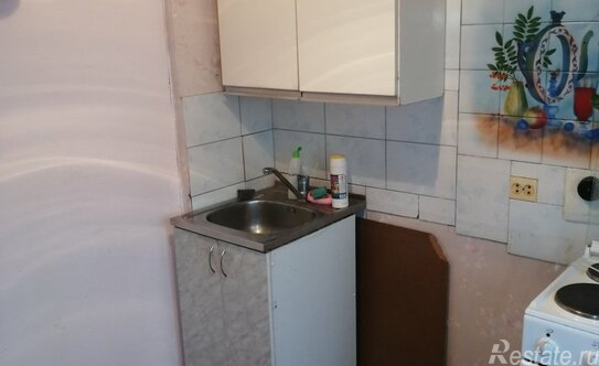 Продажа 1-комн квартиры на вторичном рынке Оборонная улица,  д. 8