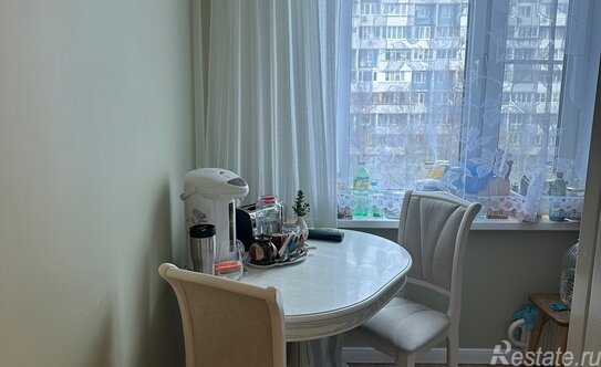 Продажа 3-комн квартиры на вторичном рынке Солнцевский проспект,  д. 9 к2