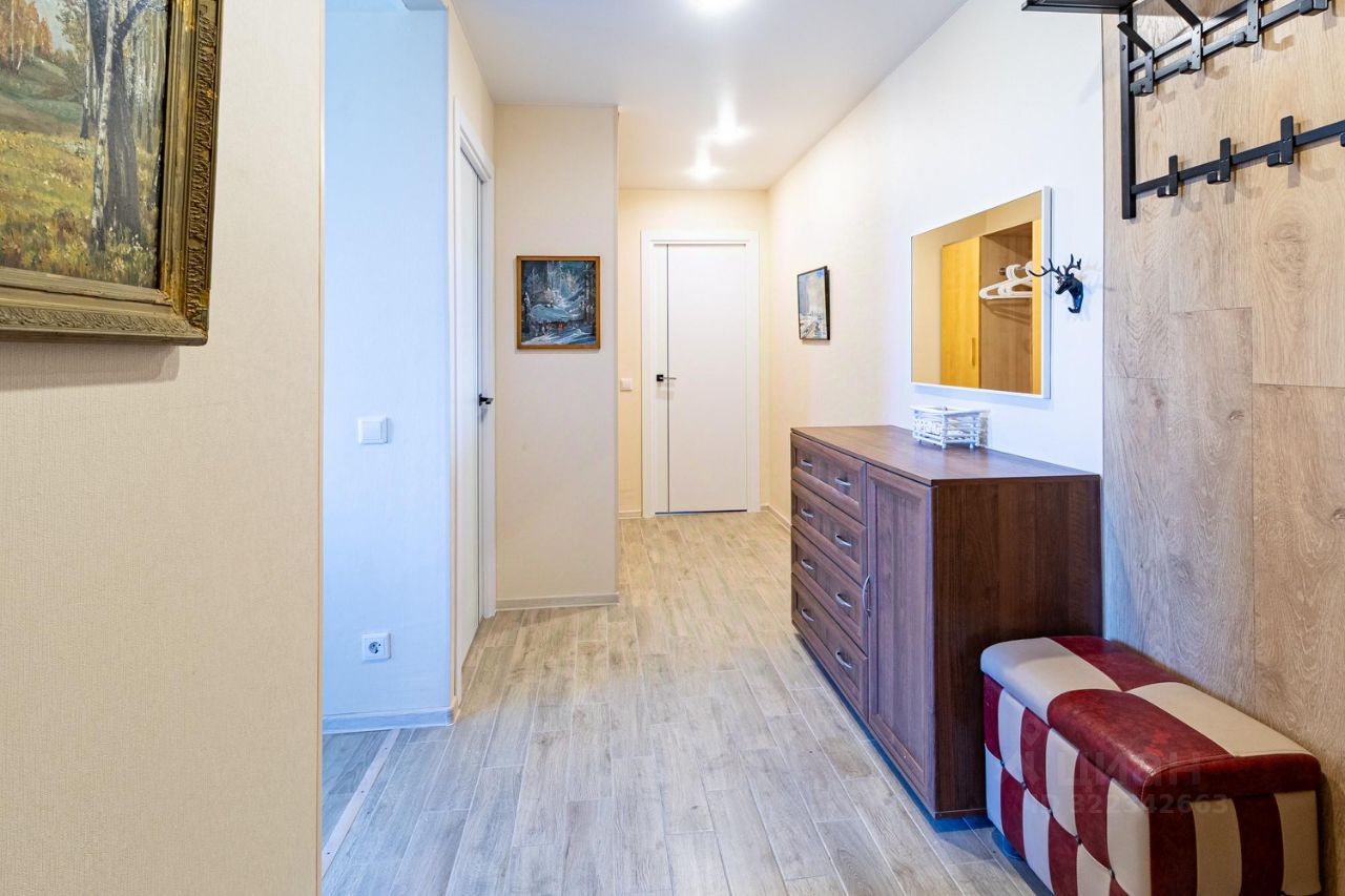 Аренда 2-комн квартиры на вторичном рынке улица Седова, 17К2