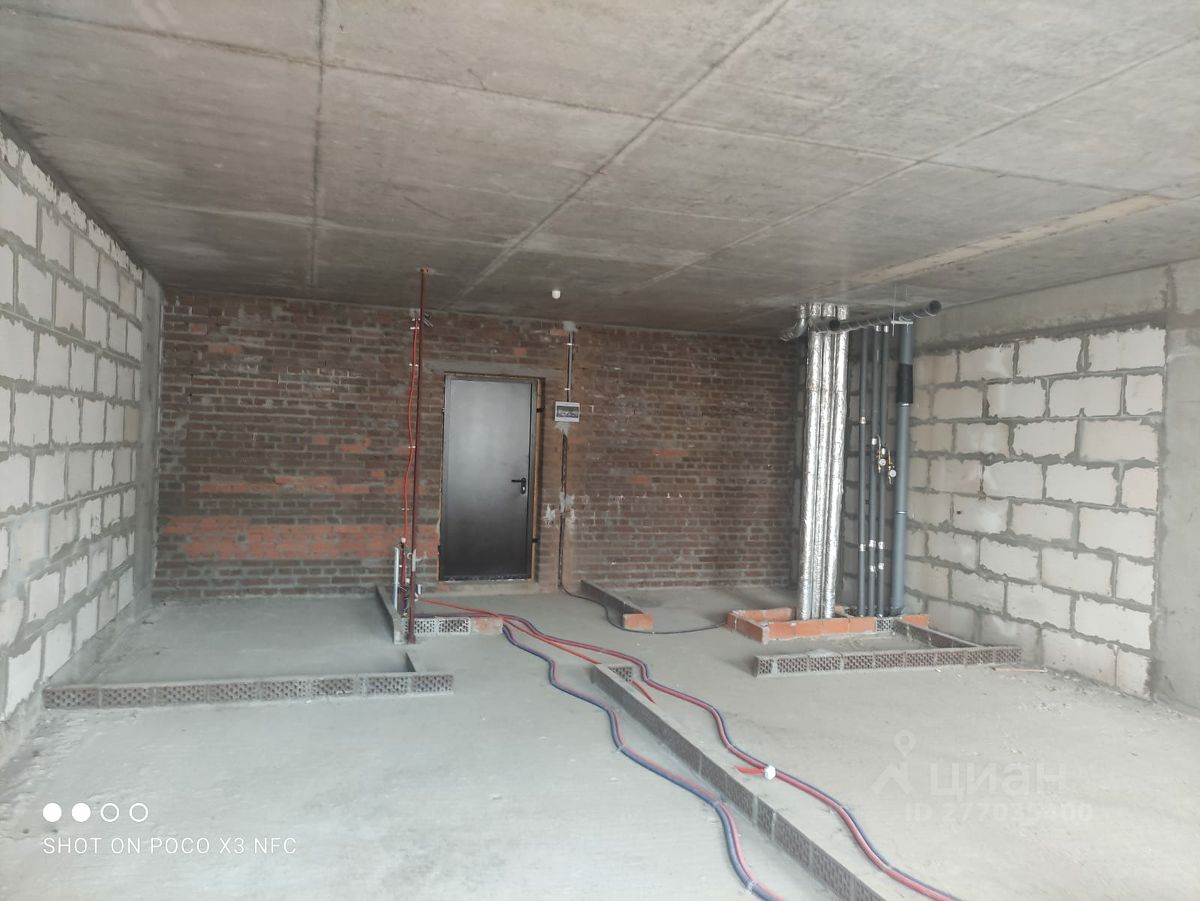 Продажа 2-комн квартиры на вторичном рынке Нахабино пгт, улица Покровская, 1к3