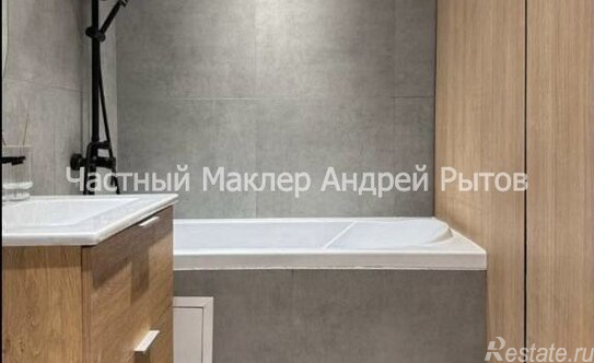 Продажа 1-комн квартиры на вторичном рынке улица Коминтерна,  д. 22 к1