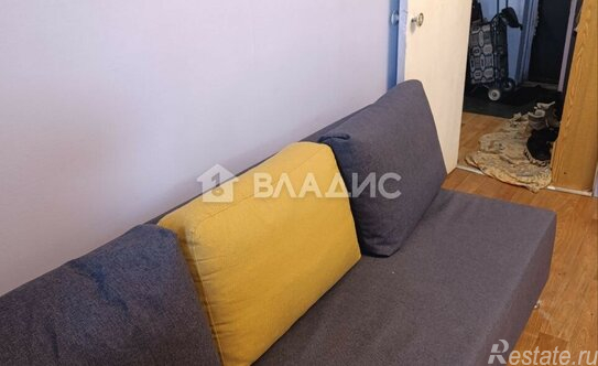 Продажа 1-комн квартиры на вторичном рынке ул Ставропольская,  д. 17,  к. 2