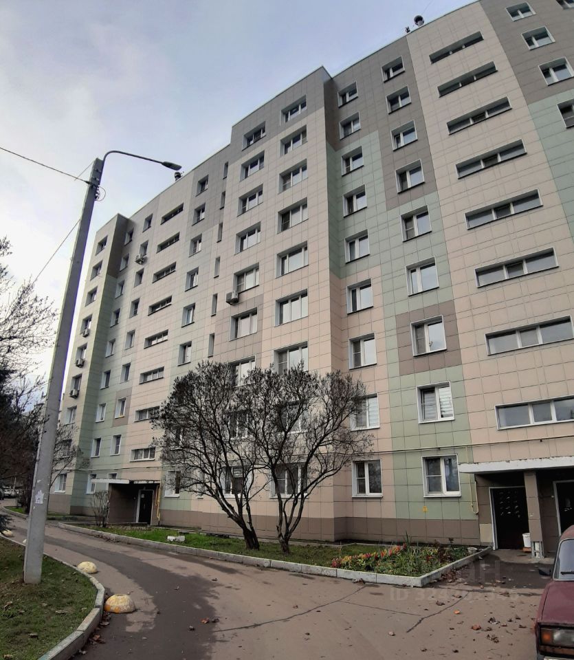 Продажа 3-комн квартиры на вторичном рынке Центральный мкр, улица Корнеева, 36