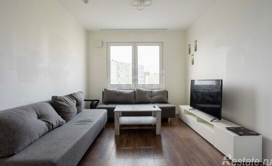 Продажа 1-комн квартиры на вторичном рынке Пейзажная улица,  д. 24 к2