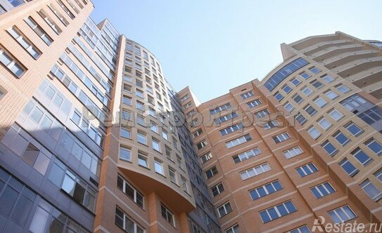 Продажа 3-комн квартиры на вторичном рынке Профсоюзная ул,  д. 104