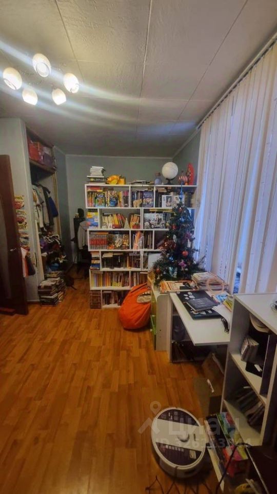 Продажа 1-комн квартиры на вторичном рынке Пушкин, Ахматовская улица, 15