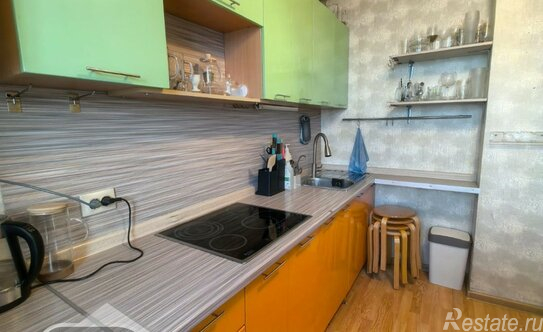 Продажа 1-комн квартиры на вторичном рынке Полярная улица,  д. 22 к4