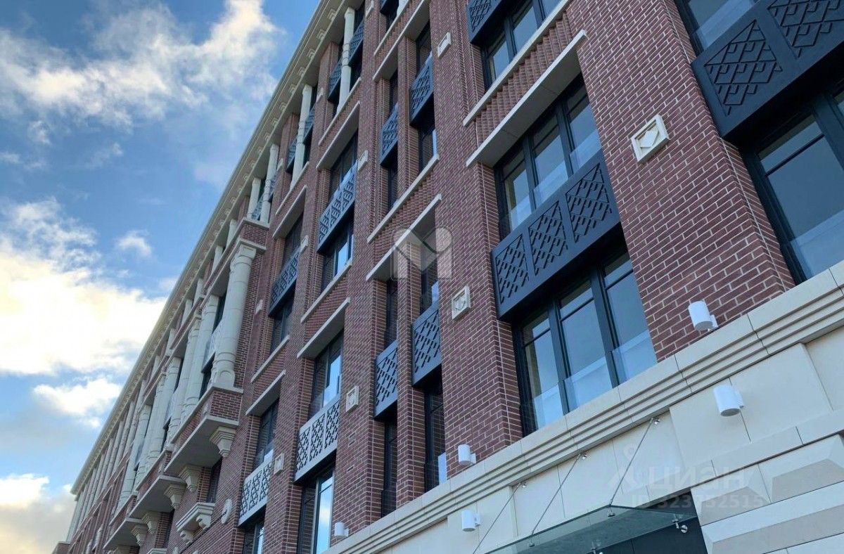 Продажа 2-комн квартиры на вторичном рынке Миргородская улица, 1