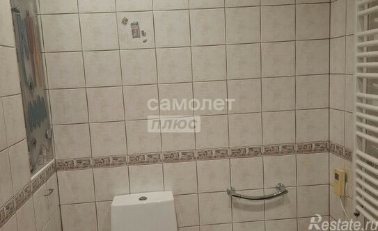 Продажа 4-комн квартиры на вторичном рынке Зоологическая улица,  д. 22