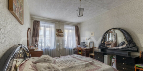 4-комн квартира Псковская улица,  д. 30-32