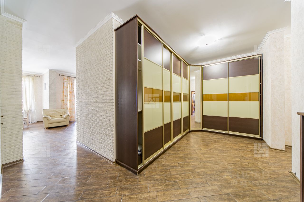Продажа 3-комн квартиры на вторичном рынке Давыдковская улица, 16