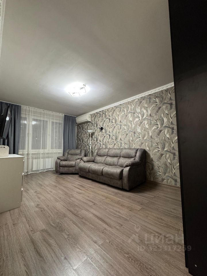 Продажа 2-комн квартиры на вторичном рынке Россошанская улица, 3К2