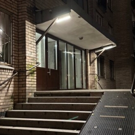 Продажа 1-комн квартиры на вторичном рынке Витебский пр-кт,  д. 83