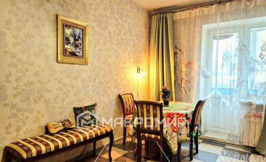 Продажа 2-комн квартиры на вторичном рынке Варшавская ул,  д. 19 к2