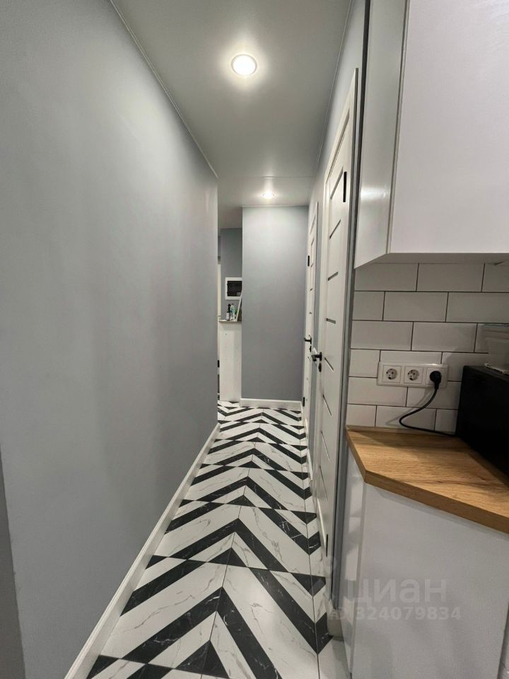 Продажа 3-комн квартиры на вторичном рынке Реутовская ул,  д. 4