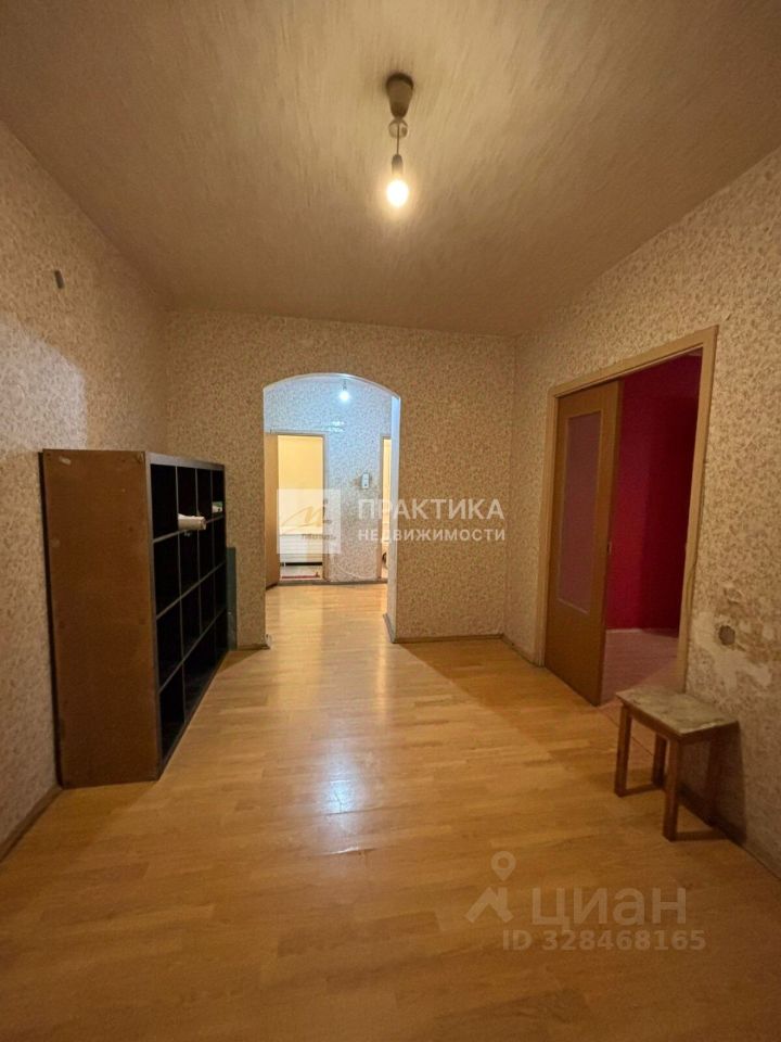 Продажа 2-комн квартиры на вторичном рынке улица Главмосстроя, 6