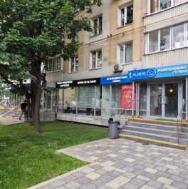 Аренда торгового помещения Якиманка Б. ул, д. 32 Аренда торгового помещения Якиманка Б. ул, д. 32