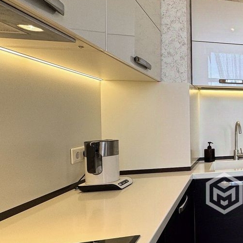 2-комн квартира переулок Макаренко, 13