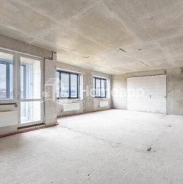 Продажа 3-комн квартиры на вторичном рынке улица Маршала Шапошникова