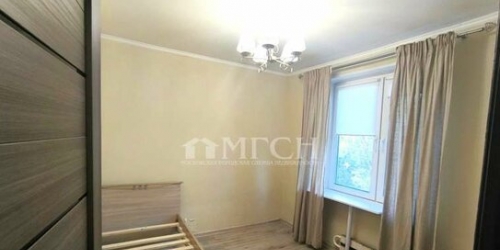 3-комн квартира ул Молдагуловой,  д. 10,  к. 4