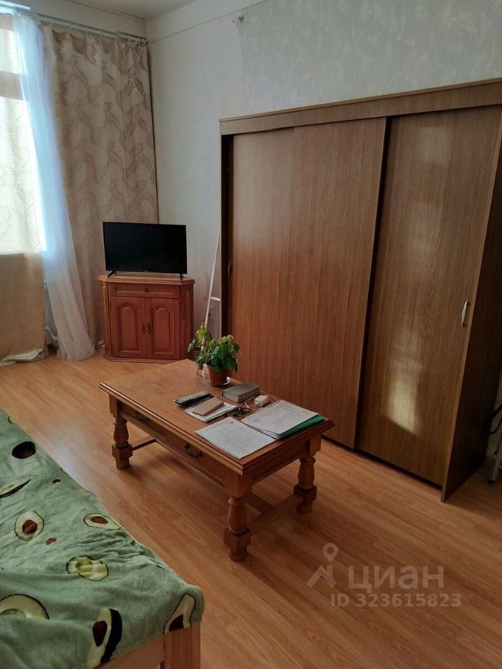 Продажа 4-комн квартиры на вторичном рынке Московский проспект, 182