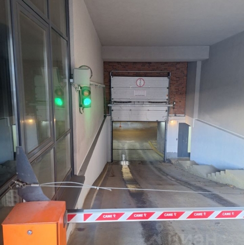 Гараж/парковка Большая Зеленина улица