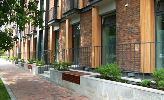 Продажа 1-комн квартиры на вторичном рынке ул Берзарина,  д. 12