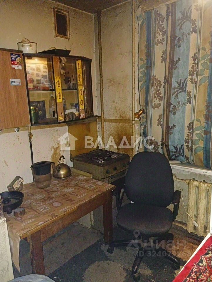 Продажа 2-комн квартиры на вторичном рынке Гданьская улица, 21